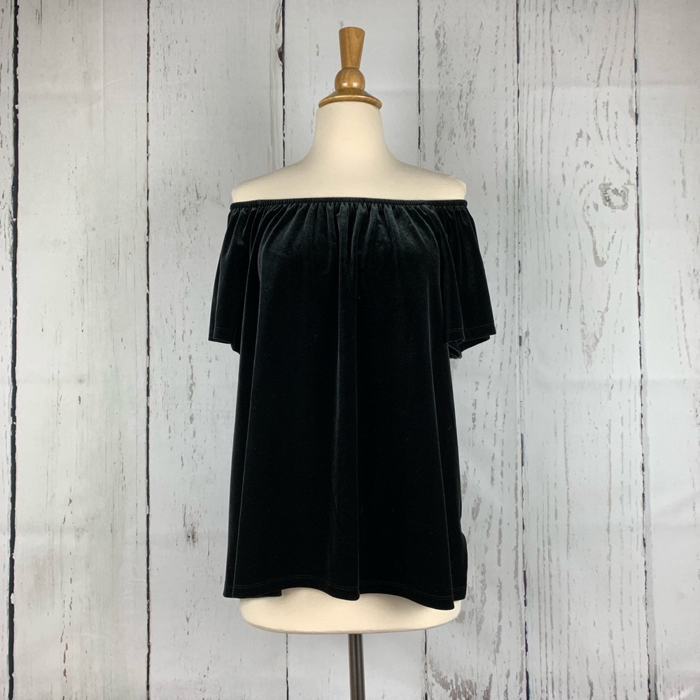 GAP || Velvet-Like Off The Shoulder Top